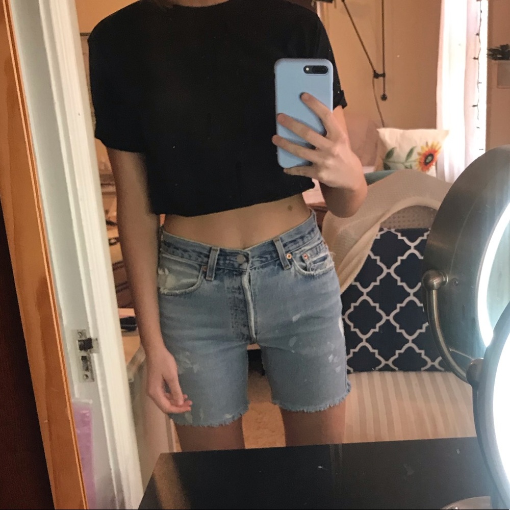Vintage Levi 501 shorts. Estimated size 2